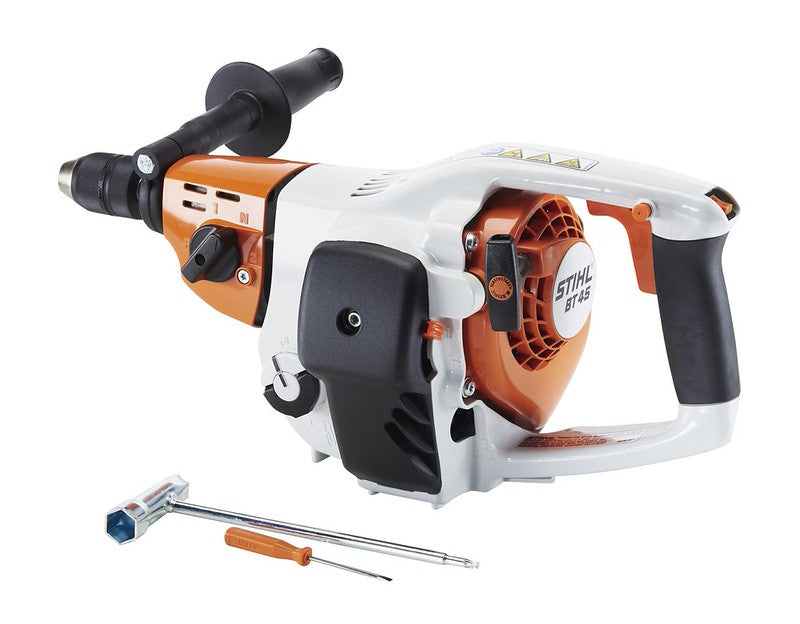 Taladro manual ligero BT45 a gasolina con caja de cambios de dos velocidades y portabrocas de liberación rápida sin llave.